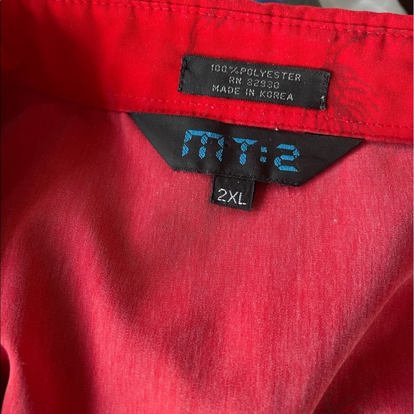 Mt:2 Retro Dragon Button up T - Picture 5 of 5